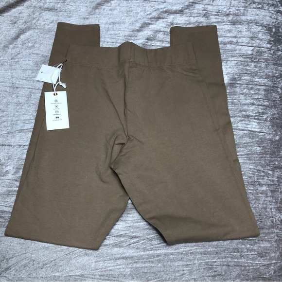Good American Essential Lounge Legging Putty Size 1/Small taupe tan compression - Picture 9 of 12
